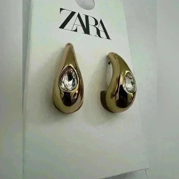 🔥🔥ZARA rhinestone tear drop earrings - Picture 2 of 3